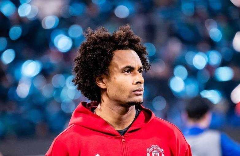 记者：那不勒斯试探性接触曼联，询问了齐尔克泽的情况