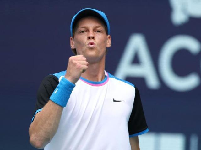 英雄联盟直播-六连败“克星”之后五连胜 辛纳今年必登世界第一？