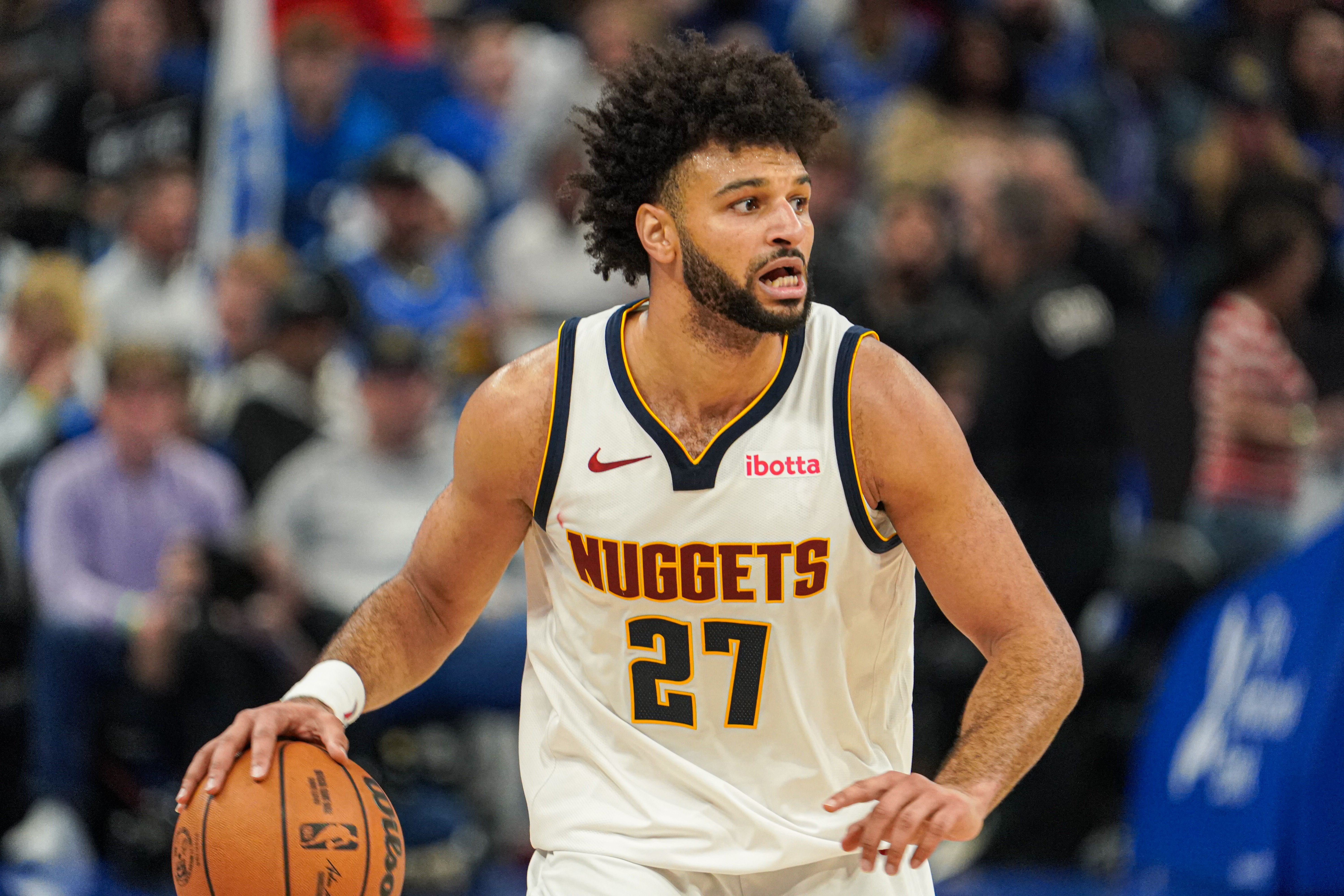 电竞比分-雷神模式！穆雷近5战场均30.8分6.6助 三项命中率56/50/93%